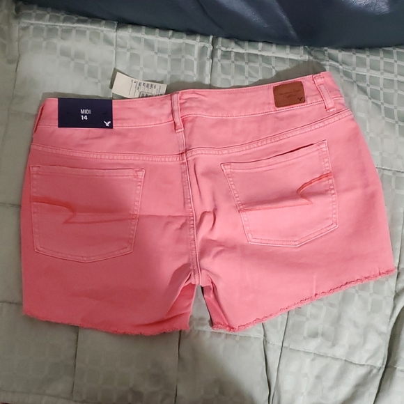 New American Eagle Outfitters Coral Midi Shorts Size 14, Size 16 - Picture 4 of 4